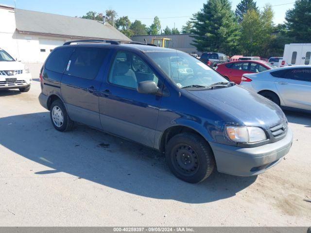  Salvage Toyota Sienna