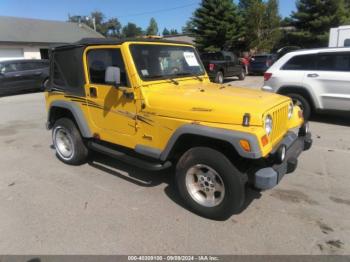  Salvage Jeep Wrangler