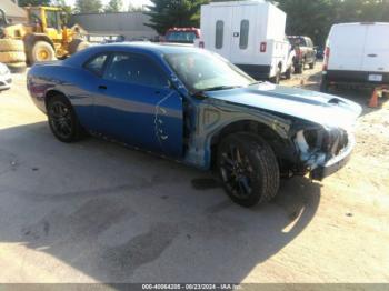  Salvage Dodge Challenger