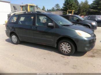  Salvage Toyota Sienna