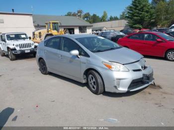  Salvage Toyota Prius