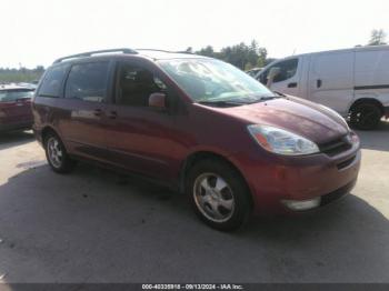  Salvage Toyota Sienna