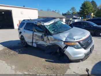  Salvage Ford Explorer