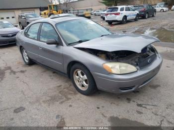  Salvage Ford Taurus