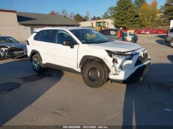  Salvage Toyota RAV4