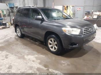  Salvage Toyota Highlander