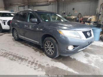  Salvage Nissan Pathfinder