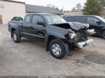  Salvage Toyota Tacoma