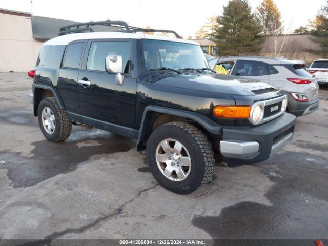  Salvage Toyota FJ Cruiser