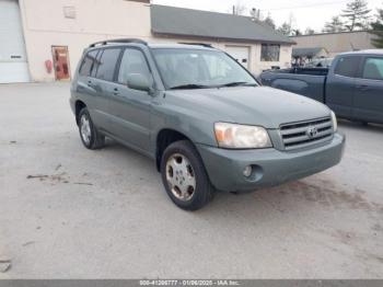  Salvage Toyota Highlander