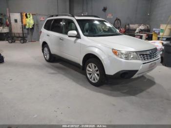  Salvage Subaru Forester