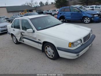  Salvage Volvo 850