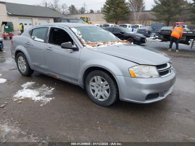  Salvage Dodge Avenger