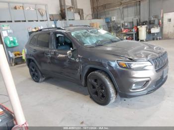  Salvage Jeep Cherokee