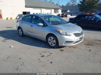  Salvage Kia Forte