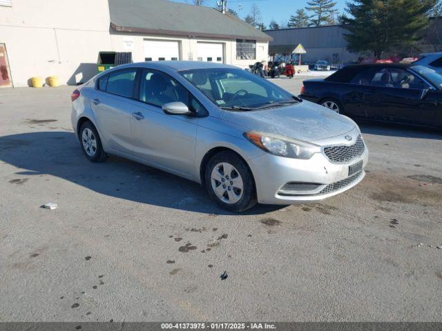  Salvage Kia Forte