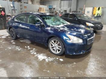  Salvage Nissan Maxima