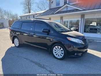  Salvage Toyota Sienna