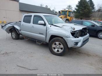  Salvage Toyota Tacoma