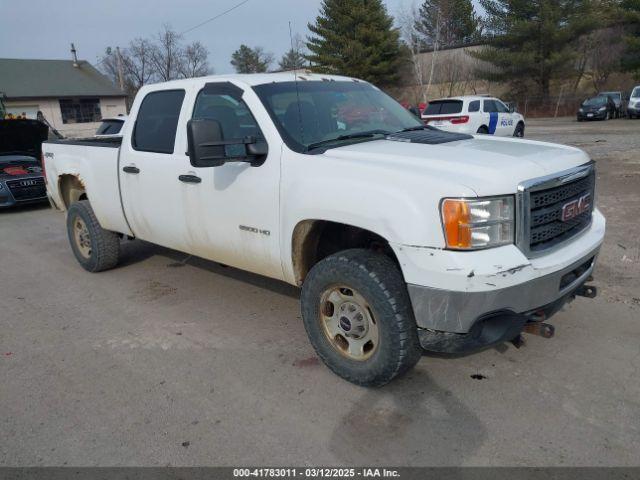  Salvage GMC Sierra 2500