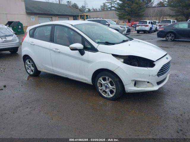  Salvage Ford Fiesta