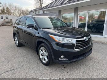  Salvage Toyota Highlander