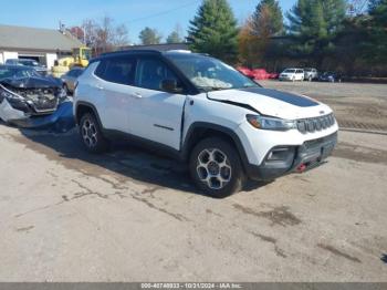  Salvage Jeep Compass