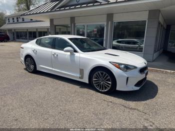  Salvage Kia Stinger