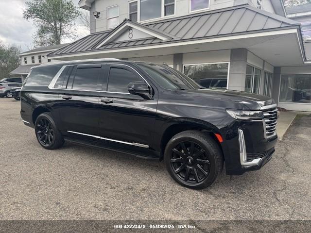  Salvage Cadillac Escalade