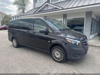  Salvage Mercedes-Benz Metris