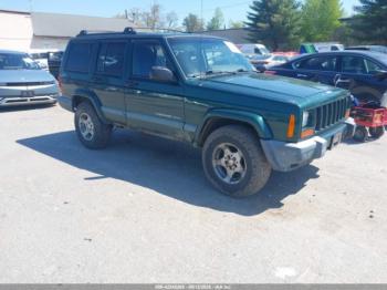 Salvage Jeep Cherokee