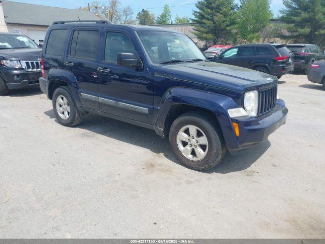  Salvage Jeep Liberty