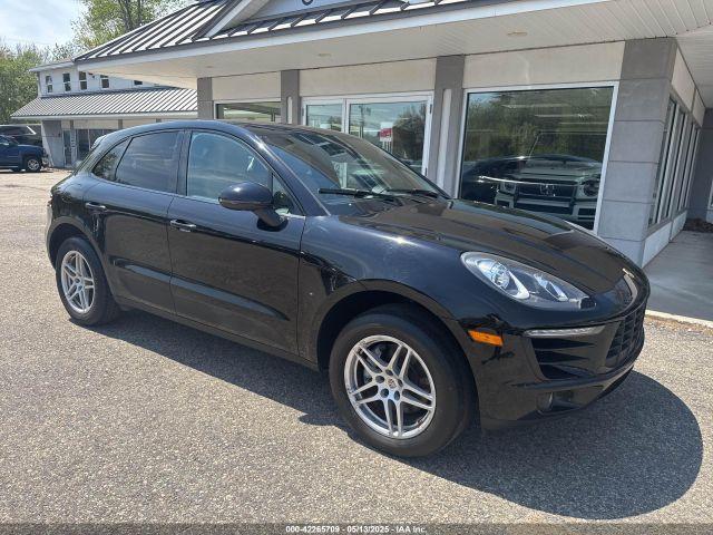  Salvage Porsche Macan