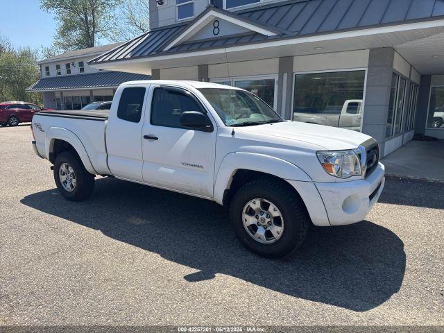  Salvage Toyota Tacoma
