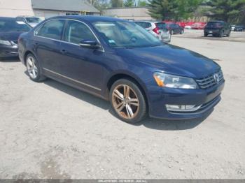  Salvage Volkswagen Passat