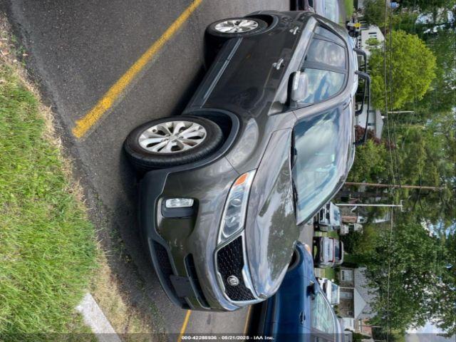  Salvage Kia Sorento