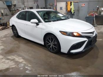  Salvage Toyota Camry