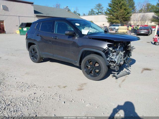  Salvage Jeep Compass