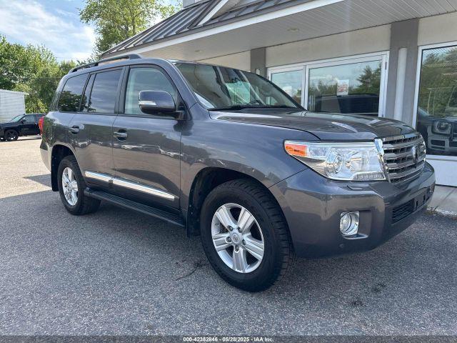  Salvage Toyota Land Cruiser