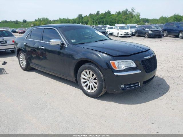  Salvage Chrysler 300