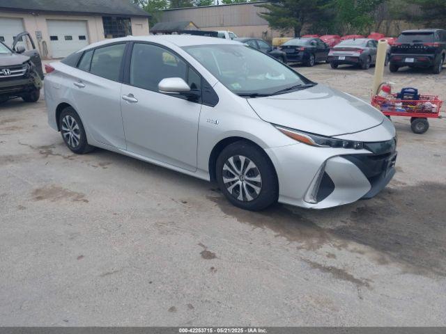  Salvage Toyota Prius Prime