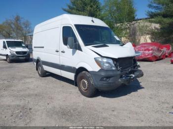  Salvage Mercedes-Benz Sprinter 2500