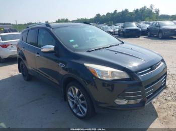  Salvage Ford Escape