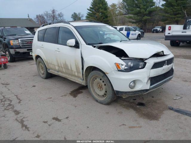  Salvage Mitsubishi Outlander