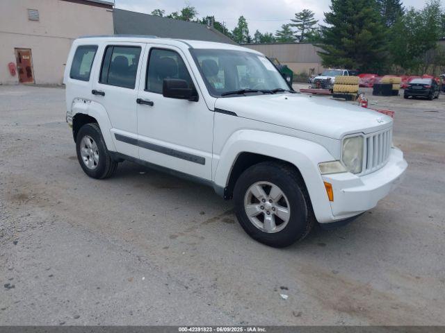  Salvage Jeep Liberty