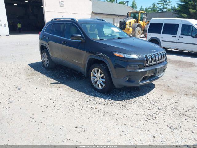  Salvage Jeep Cherokee