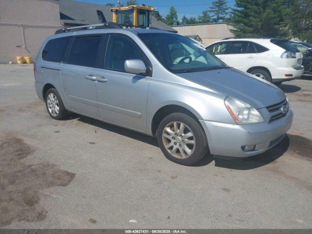  Salvage Kia Sedona