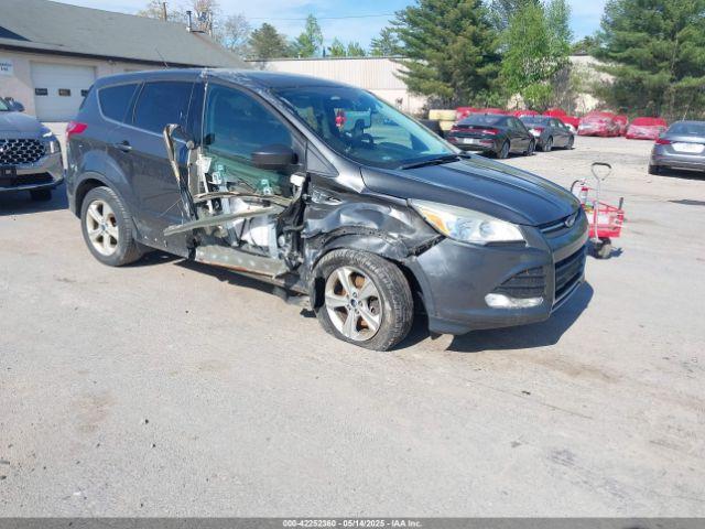  Salvage Ford Escape