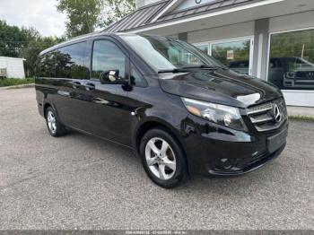  Salvage Mercedes-Benz Metris