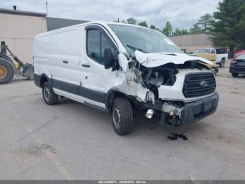 Salvage Ford Transit
